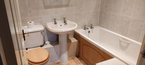 Photo 19- click for photo gallery